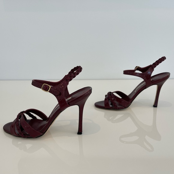 MANOLO BLAHNIK BURGUNDY PATENT LEATHER SANDALS 7.5 - Picture 7 of 15